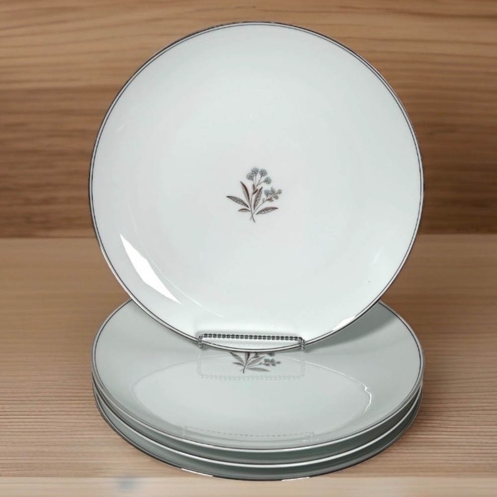 Noritake China Bessie 5788 Dinner Plates White Floral Japan Elegant Set/4 (#1)